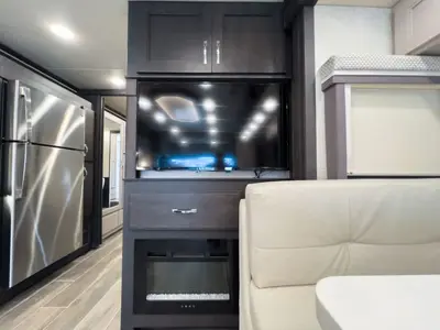 2023 Thor Motor Coach Aria photo 15