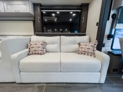 2023 Thor Motor Coach Aria photo 13