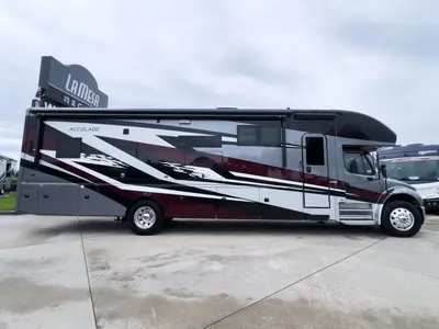 2025 Entegra Coach Accolade XL photo 25