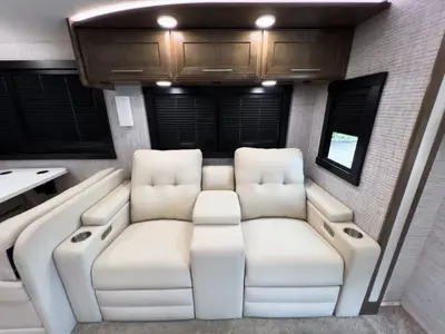 2025 Entegra Coach Accolade XL photo 14
