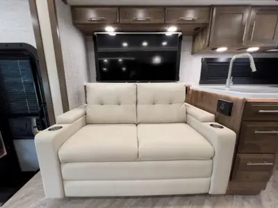 2025 Entegra Coach Accolade XL photo 7