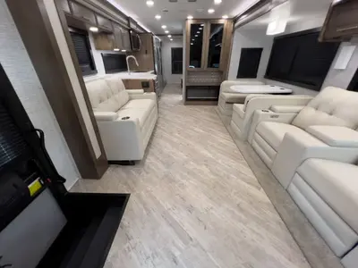 2025 Entegra Coach Accolade XL photo 5
