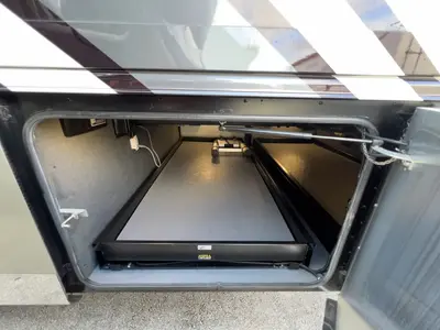 2025 Tiffin Motorhomes Allegro BUS photo 29