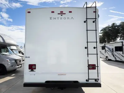2025 Entegra Coach Odyssey photo 28