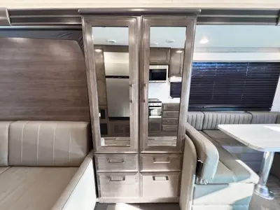 2025 Entegra Coach Odyssey photo 15