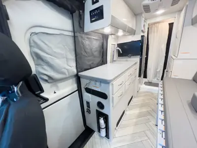 2025 Thor Motor Coach Tranquility photo 7