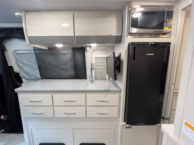 2025 Thor Motor Coach Tranquility photo 8