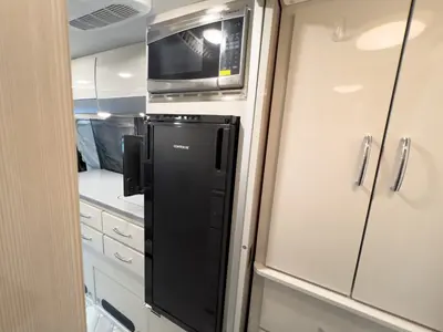 2025 Thor Motor Coach Tranquility photo 11