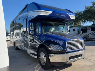 Used 2024 Entegra Coach Accolade XL 37K