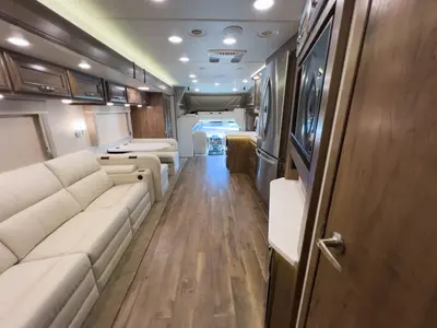 2024 Entegra Coach Accolade XL photo 3