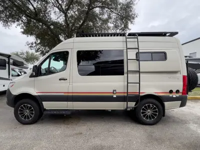 2021 Storyteller Overland Mode photo 21