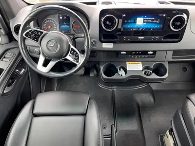 2021 Storyteller Overland Mode photo 3