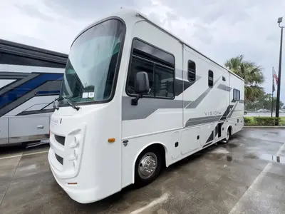 2025 Entegra Coach Vision SE photo 20