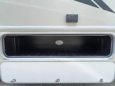 2025 Thor Motor Coach Vegas photo 24