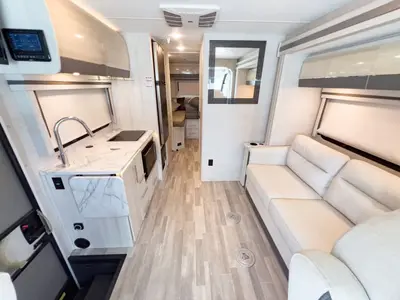 2025 Thor Motor Coach Vegas photo 5