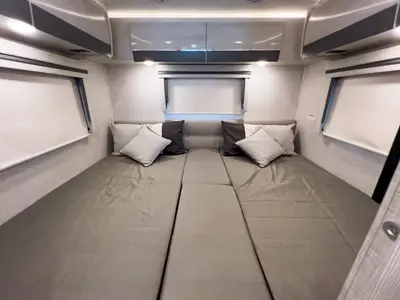 2025 Thor Motor Coach Vegas photo 18