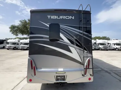 2021 Thor Motor Coach Tiburon photo 26