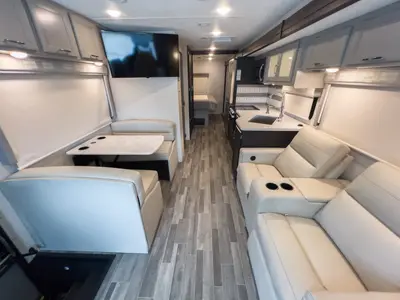 2025 Thor Motor Coach Indigo photo 5