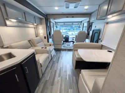 2025 Thor Motor Coach Indigo photo 3