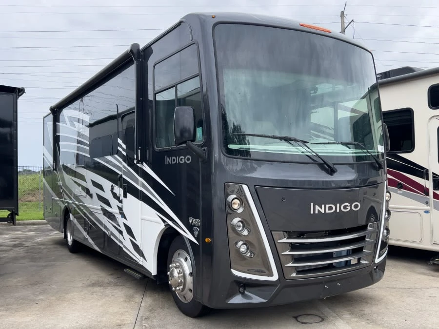 2025 Thor Motor Coach Indigo exterior