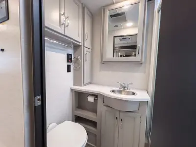 2025 Thor Motor Coach Indigo photo 16