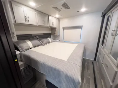 2025 Thor Motor Coach Indigo photo 20