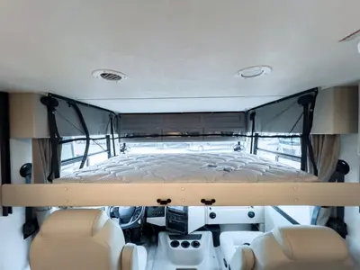 2025 Thor Motor Coach Indigo photo 4