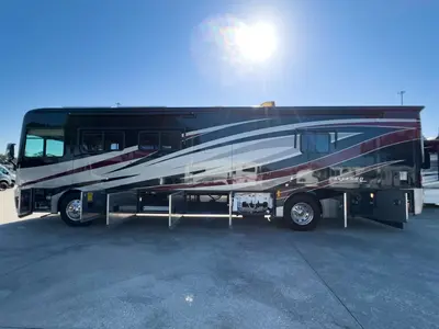 2018 Tiffin Motorhomes Allegro RED photo 27