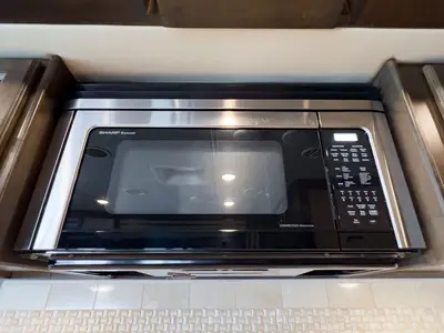 2018 Tiffin Motorhomes Allegro RED photo 11