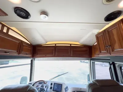 2017 Winnebago Tour photo 4