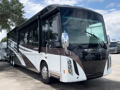 Used 2017 Winnebago Tour 42QD