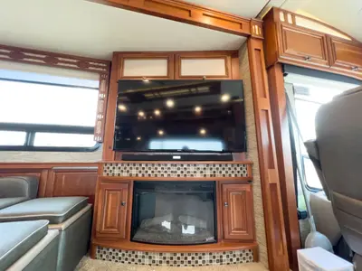 2017 Winnebago Tour photo 15