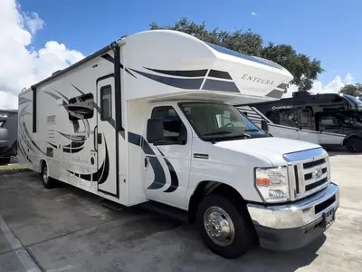 2021 Entegra Coach Odyssey photo 26