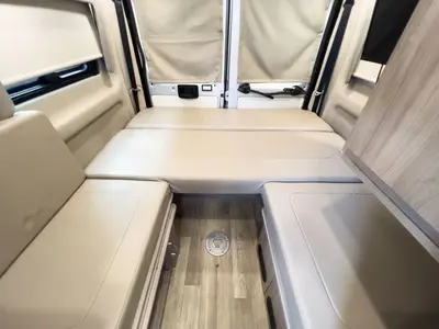 2024 Thor Motor Coach Sequence photo 21
