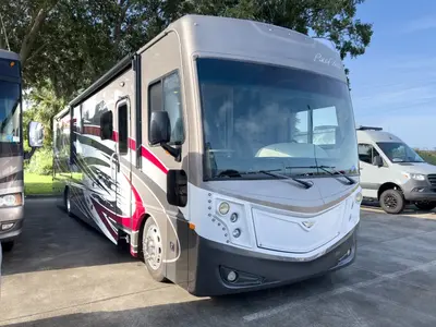 Used 2021 Fleetwood Pace Arrow 36U