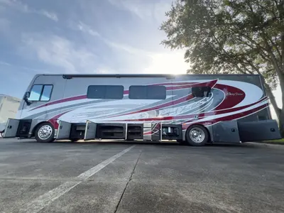 2021 Fleetwood Pace Arrow photo 24
