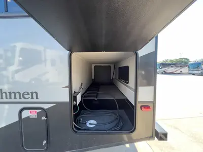 2023 Coachmen Pursuit photo 27