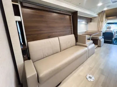 2021 Winnebago Navion photo 13