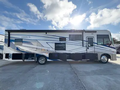 2025 Entegra Coach Vision photo 26