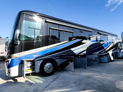 2022 Tiffin Motorhomes Allegro BUS photo 25
