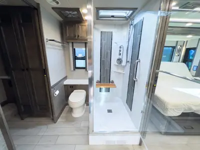 2022 Tiffin Motorhomes Allegro BUS photo 20