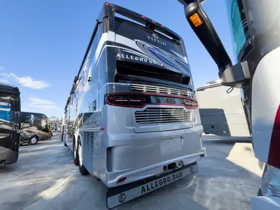 2022 Tiffin Motorhomes Allegro BUS photo 28