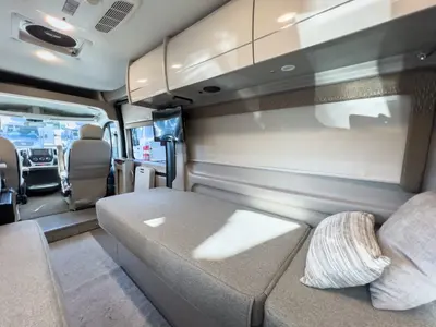 2022 Thor Motor Coach Tellaro photo 13