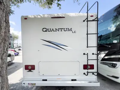 2023 Thor Motor Coach Quantum photo 28