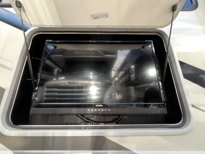 2023 Thor Motor Coach Quantum photo 24