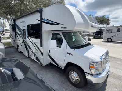 2023 Thor Motor Coach Quantum photo 22