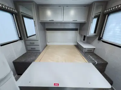 2023 Thor Motor Coach Quantum photo 18