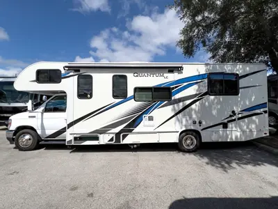 2023 Thor Motor Coach Quantum photo 20