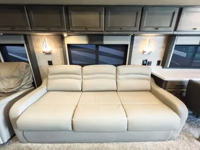 2023 Tiffin Motorhomes Allegro photo 15