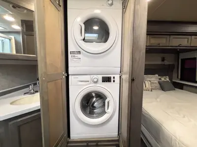2023 Tiffin Motorhomes Allegro photo 24